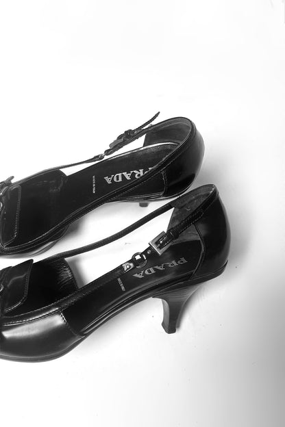 Vintage Prada black patent leather sling back heel