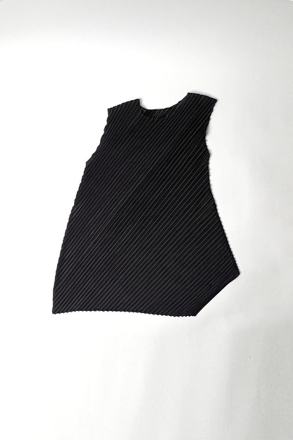 Vintage black Pleats Please asymmetrical top/dress